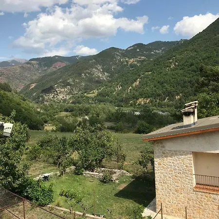 Gite De La Fontaine Gorges De Daluis Exterior photo
